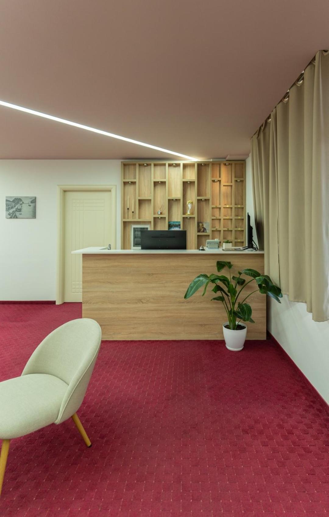 Alko Hotel Шкодер Екстер'єр фото