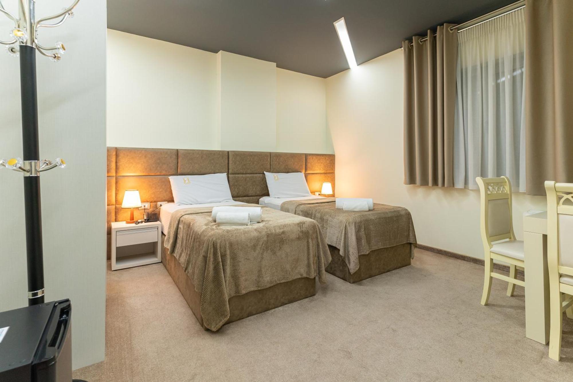 Alko Hotel Шкодер Екстер'єр фото