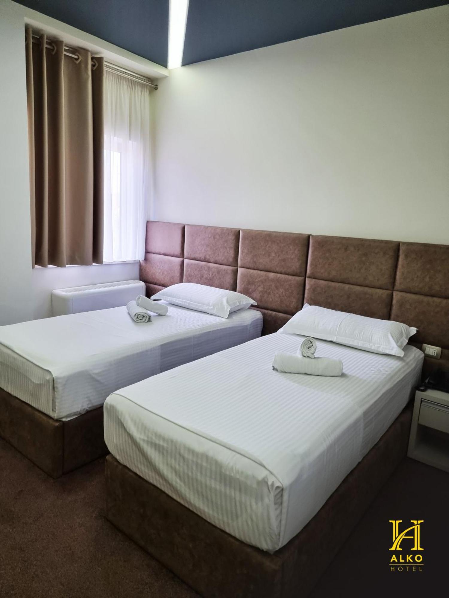 Alko Hotel Шкодер Екстер'єр фото